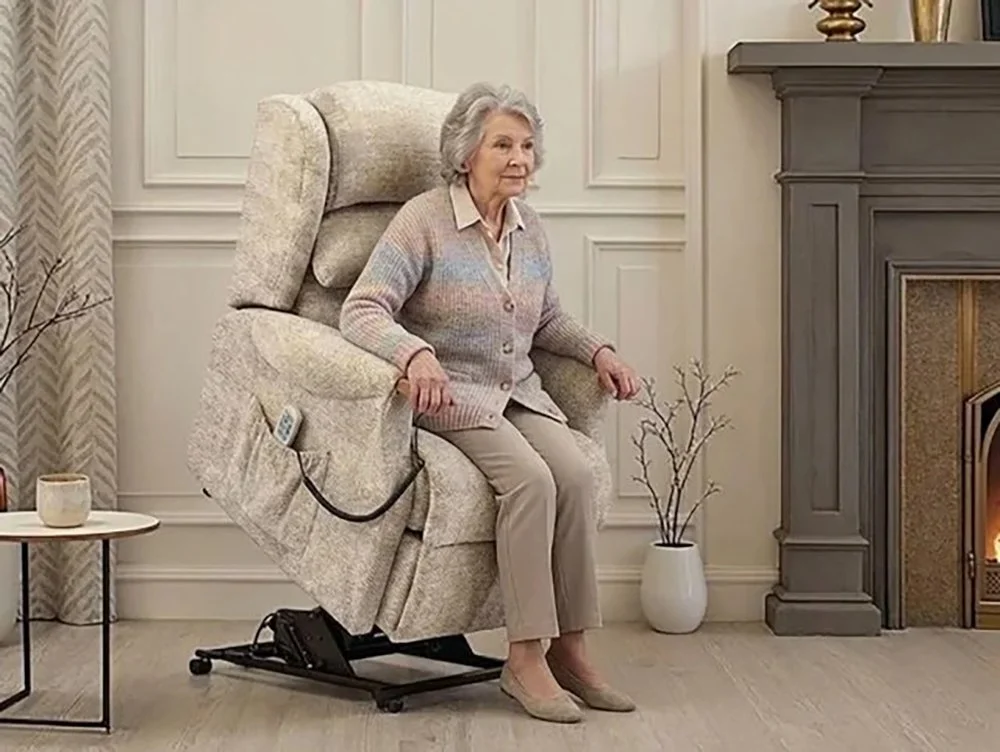 Sherborne Sherborne Ryedale Knuckle Riser Recliner Chair