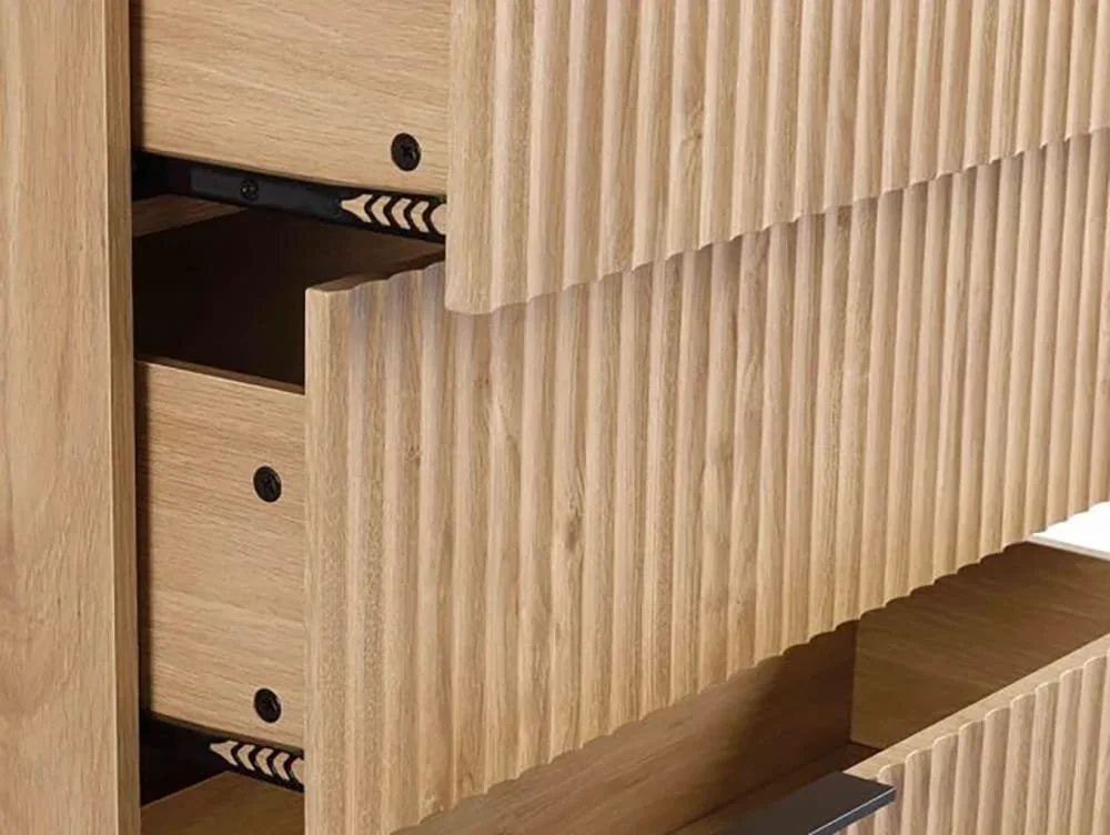 Seconique Seconique Miami Oak and Black 3+2 Drawer Chest of Drawers