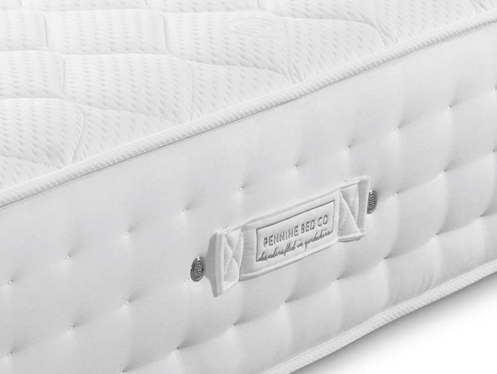 Deluxe Deluxe Pennine Balmoral Memory Pocket 2000 Mattress