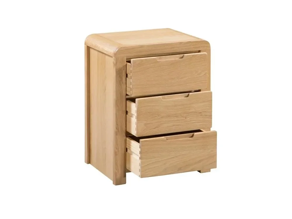 Julian Bowen Julian Bowen Curve 3 Drawer Oak Bedside Table (Assembled)