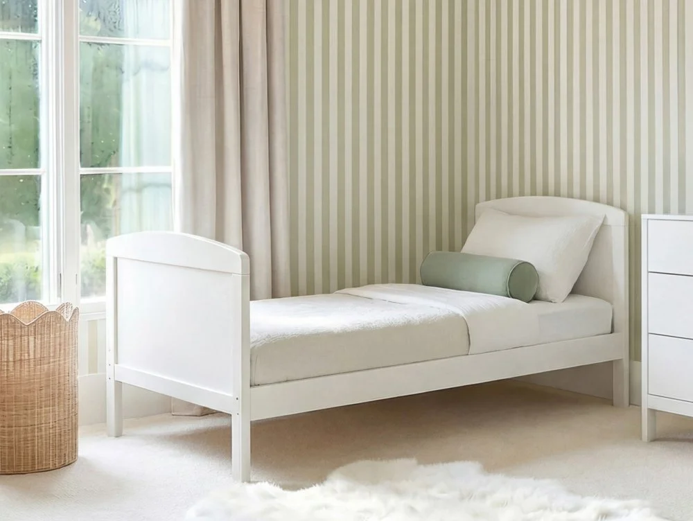 Bebe & Beyond Bebe & Beyond Dreamer White Cot Bed
