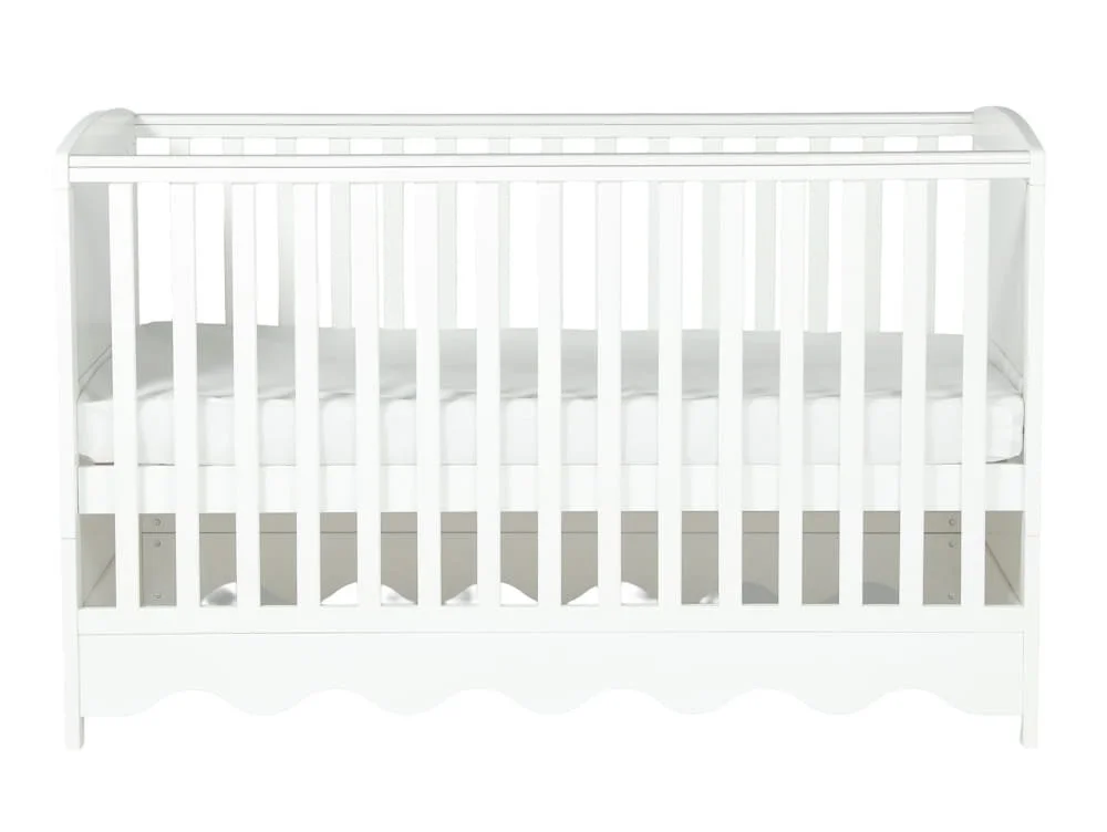 Bebe & Beyond Bebe & Beyond Dancer White Cot Bed