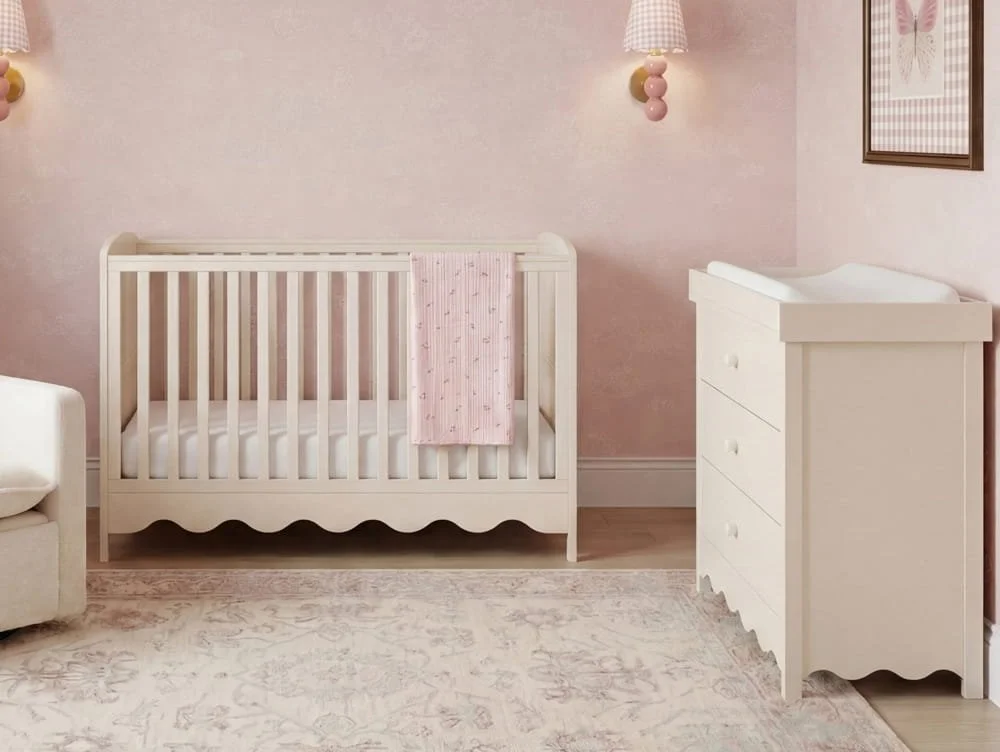 Bebe & Beyond Bebe & Beyond Dancer Cashmere 2 Piece Cot Bed Set