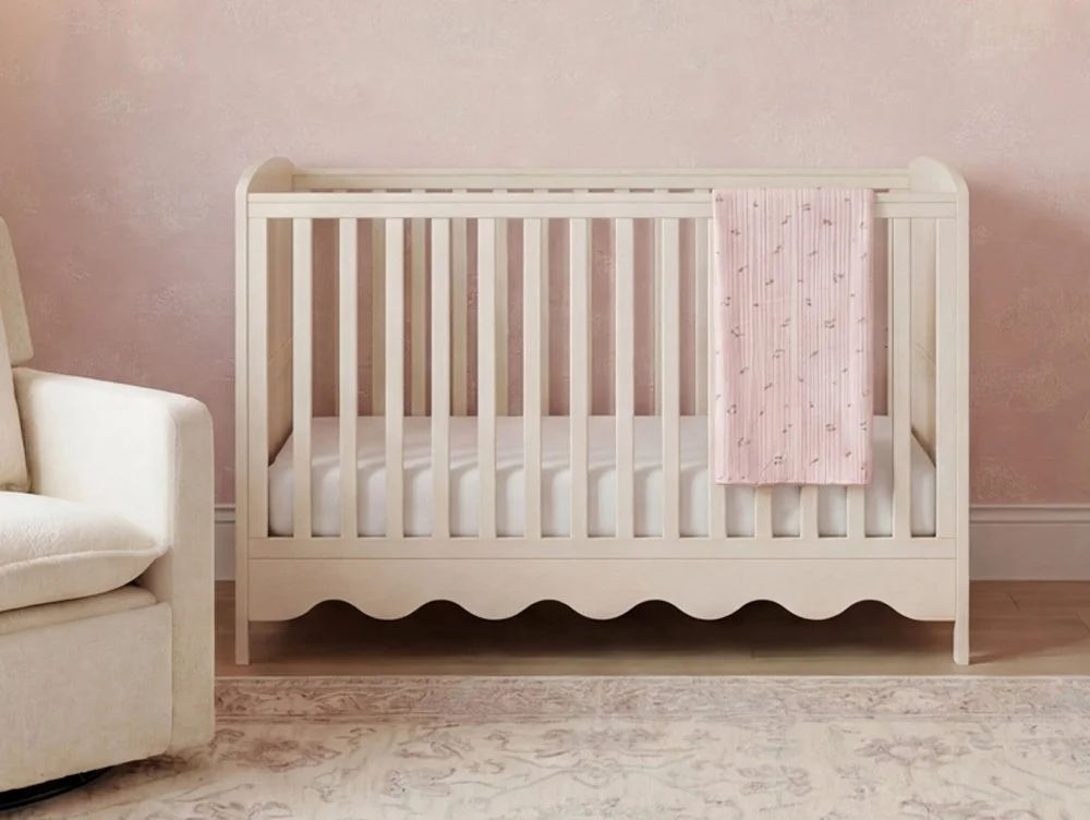 Bebe & Beyond Bebe & Beyond Dancer Cashmere 3 Piece Cot Bed Set