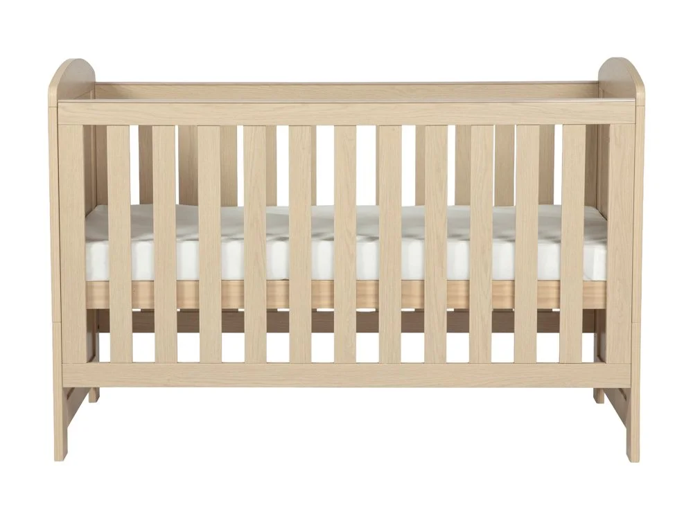Bebe & Beyond Bebe & Beyond Seeker Nordic 2 Piece Cot Bed Set
