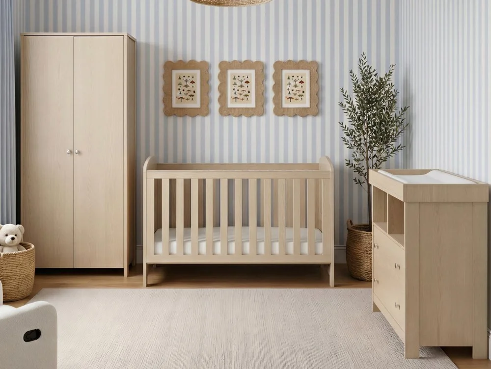 Bebe & Beyond Bebe & Beyond Seeker Nordic 3 Piece Cot Bed Set