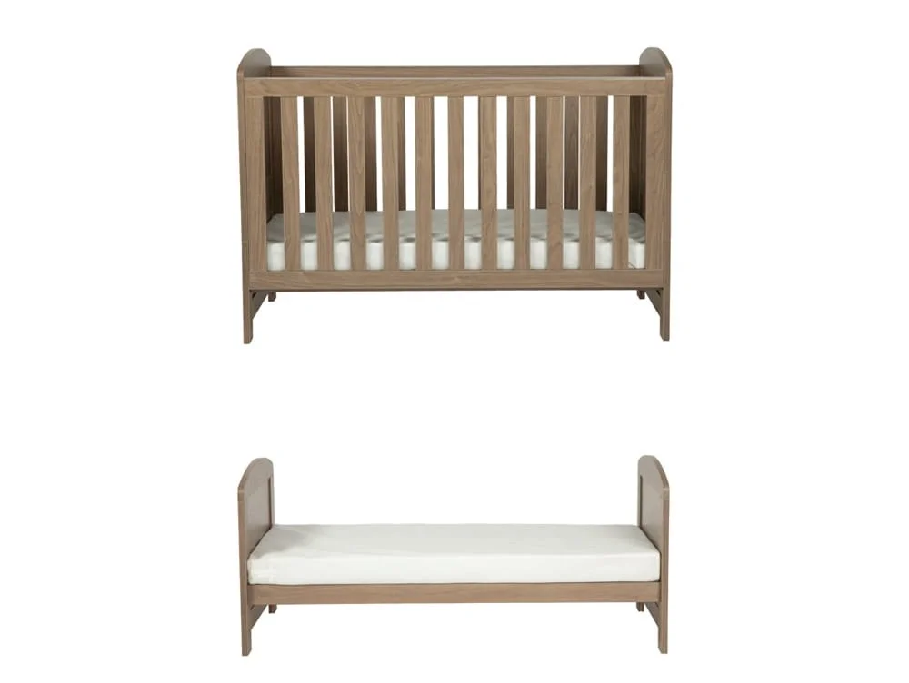 Bebe & Beyond Bebe & Beyond Seeker Drift Cot Bed