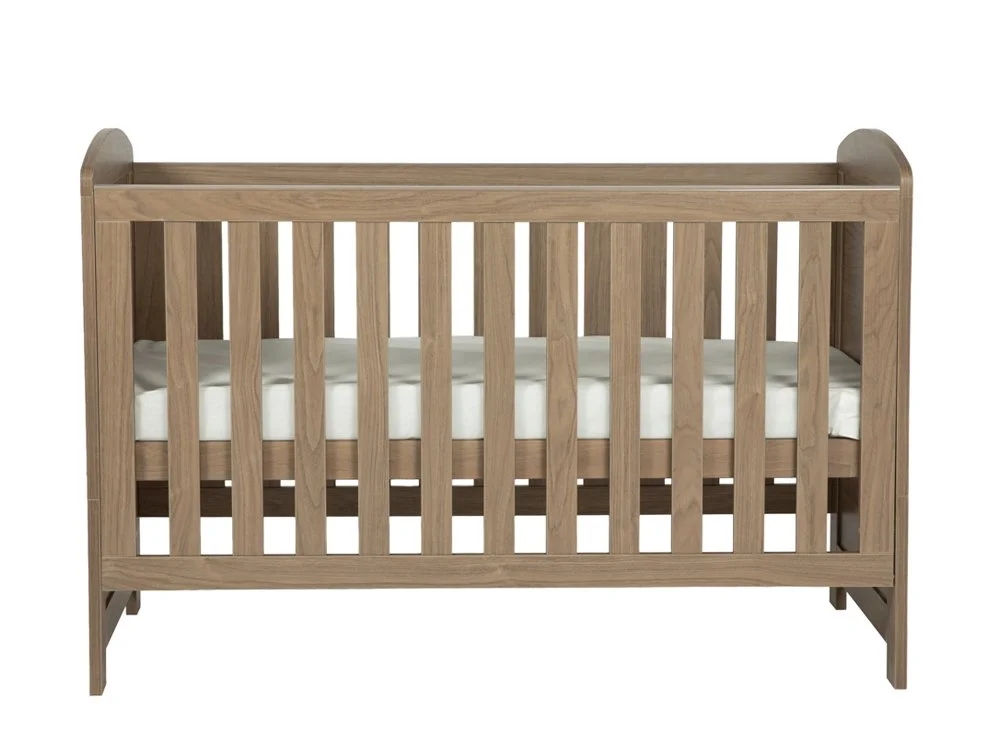 Bebe & Beyond Bebe & Beyond Seeker Drift 2 Piece Cot Bed Set