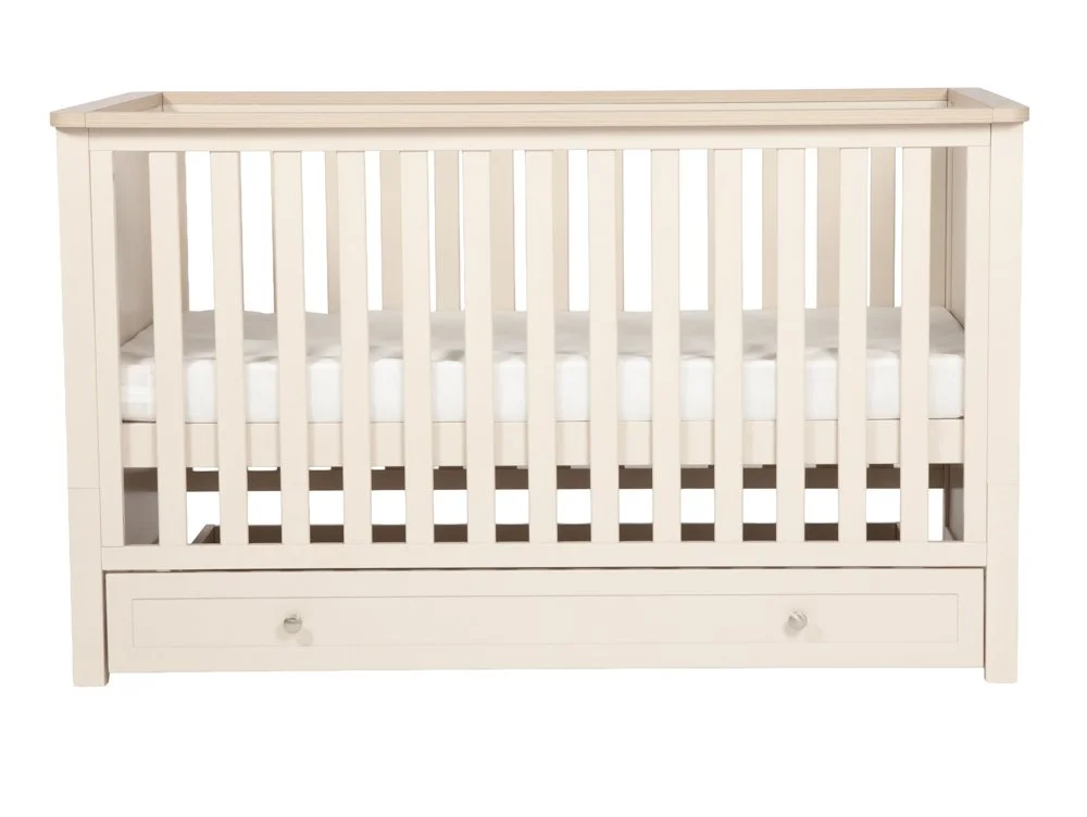 Bebe & Beyond Bebe & Beyond Wanderer Cashmere & Oak 3 Piece Cot Bed Set