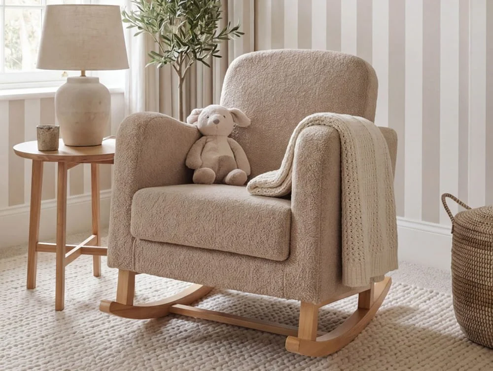 Bebe & Beyond Bebe & Beyond Soother Biscuit Ted Nursing Chair