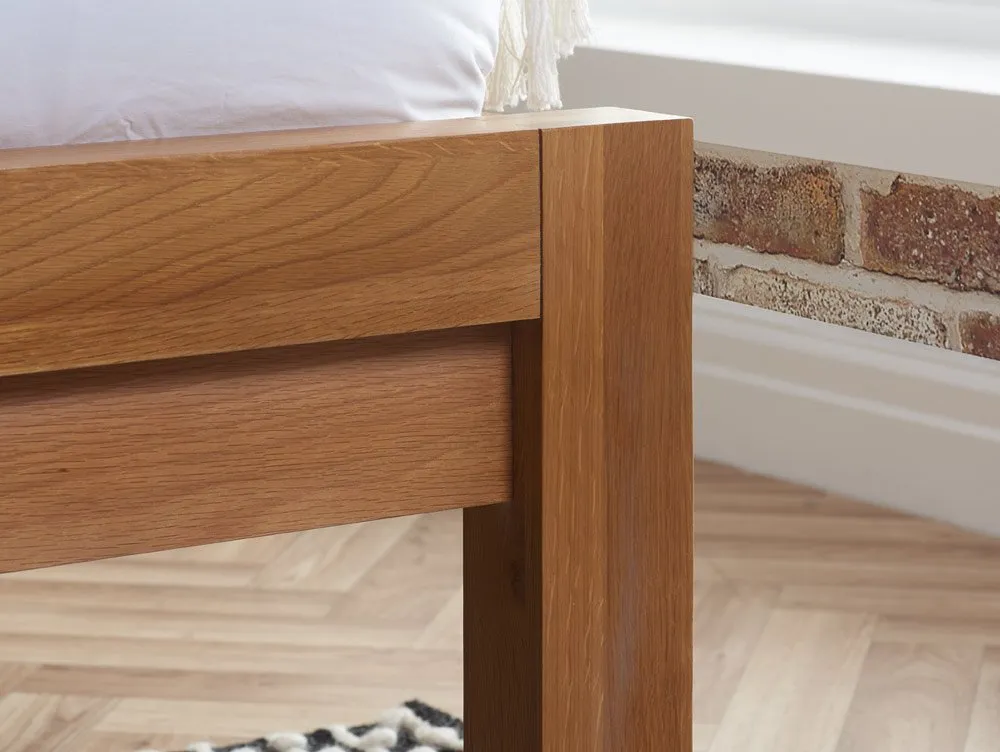 Birlea Birlea Bellevue Oak Wooden Bed Frame