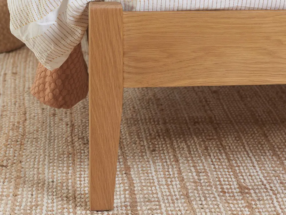 Birlea Birlea Berwick Oak Wooden Bed Frame