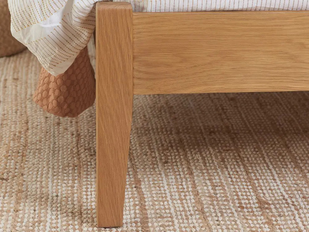 Birlea Furniture & Beds Birlea Berwick 5ft King Size Oak Wooden Bed Frame