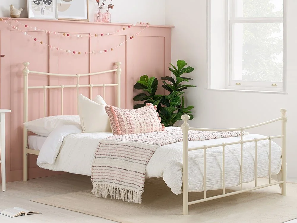 Birlea Birlea Emily Cream Metal Bed Frame