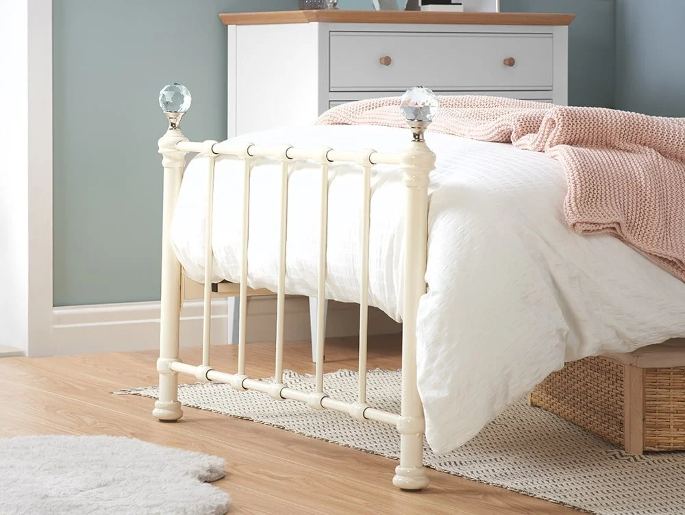 Birlea Birlea Jessica Cream Metal Bed Frame