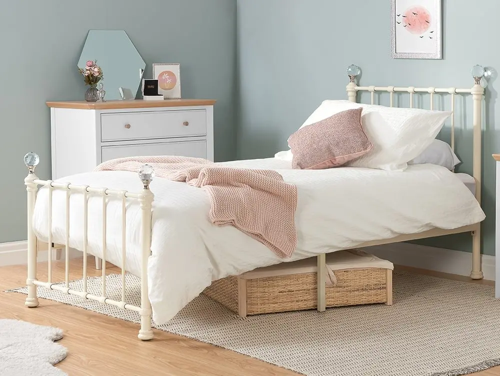 Birlea Birlea Jessica Cream Metal Bed Frame