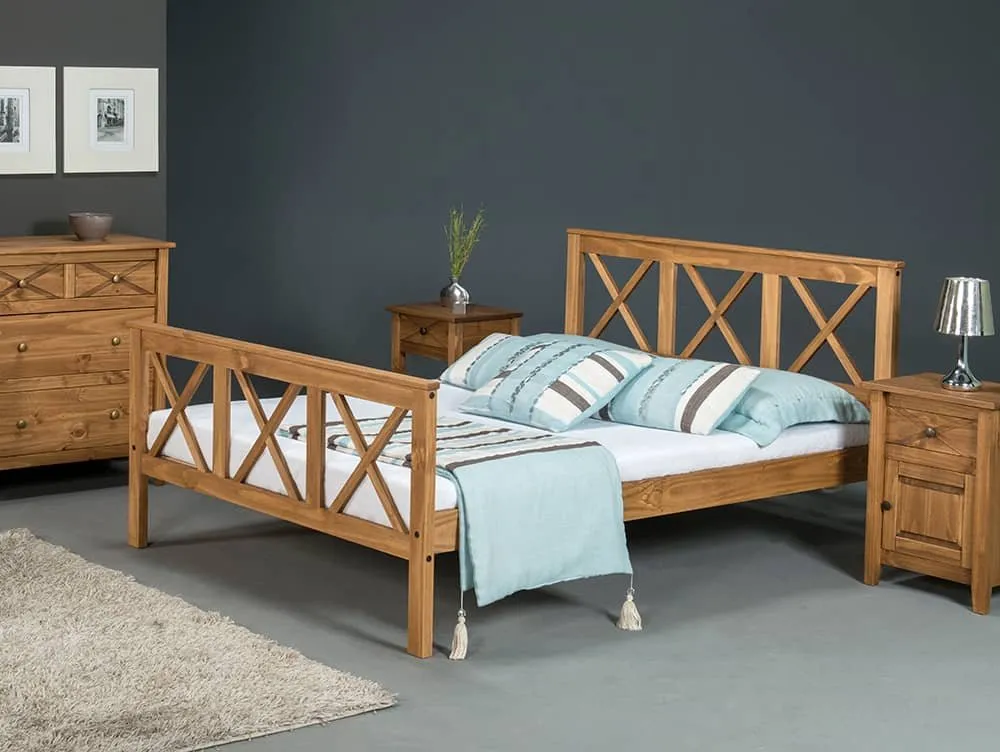 Pine platform shop bed king
