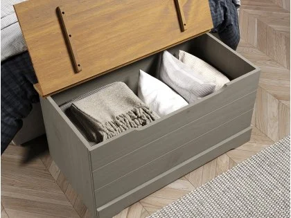 Core Corona Compact Grey and Pine Blanket Box