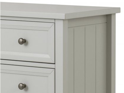 Julian Bowen Maine Dove Grey 3 Drawer Low Chest of Drawers (Flat Packed)