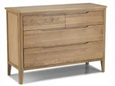 Archers Archers Keswick 4 Drawer Oak Wooden Wide Chest of Drawers (Assembled)