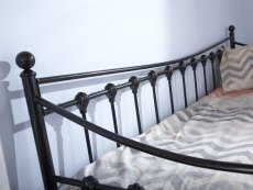 GFW GFW Memphis Black Day Bed Frame