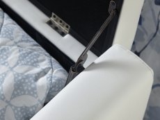 GFW GFW Verona White Upholstered Faux Leather Storage Bench (Flat Packed)