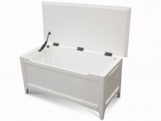 ASC ASC Larrissa White Wooden Blanket Box (Assembled)