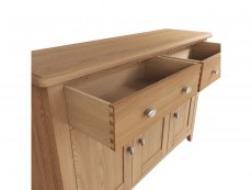 Kenmore Kenmore Dakota Oak 3 Door 2 Drawer Large Sideboard (Assembled)