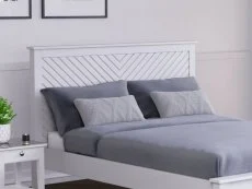 Kyoto Kyoto Chevron White Wooden Bed Frame