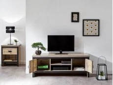 GFW GFW Boston Oak Wooden 2 Door TV Unit