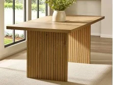 Julian Bowen Julian Bowen Arundel 180cm Light Oak Wooden Dining Table